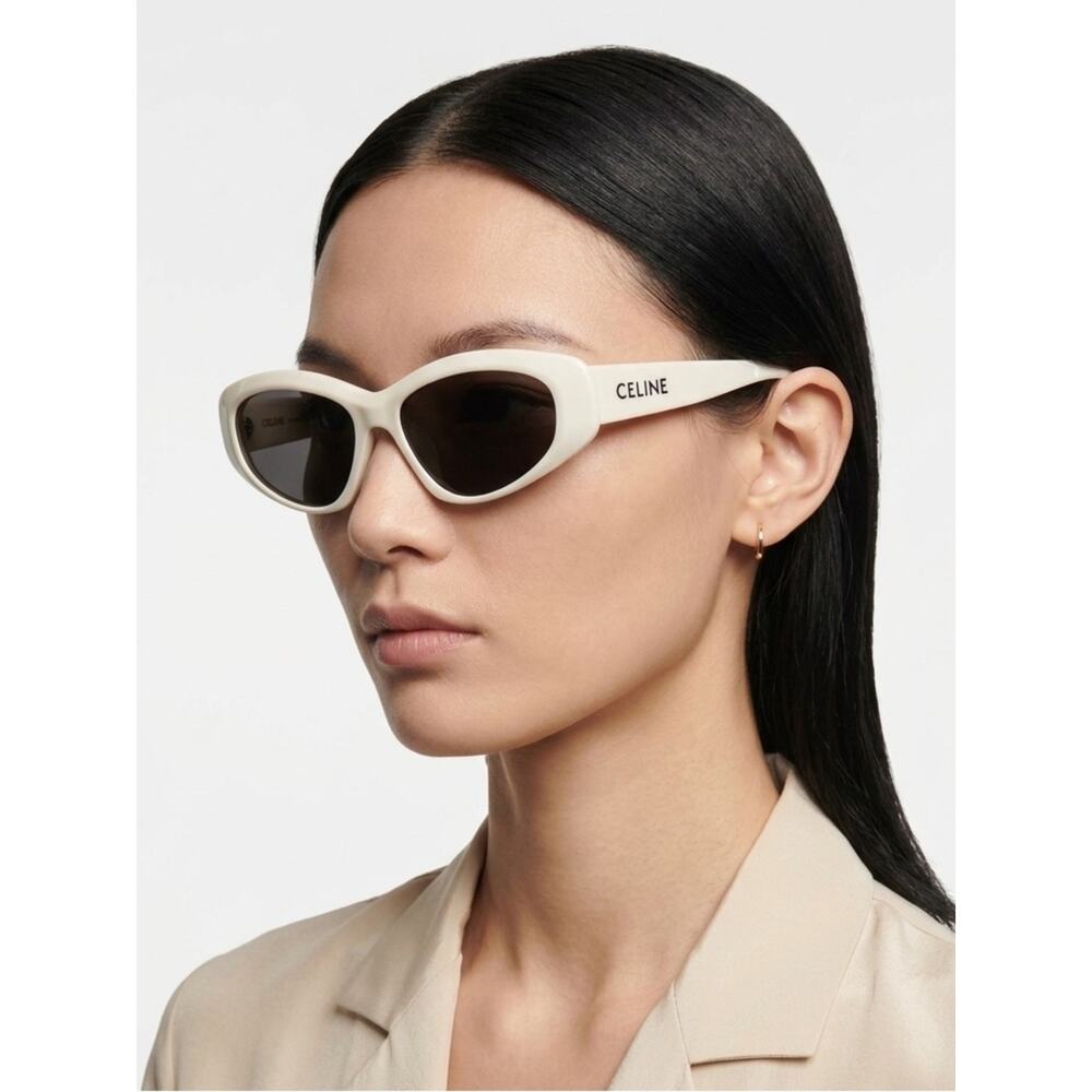 New Celine CL40279U 25A Ivory Cat-Eye Sunglasses Authentic